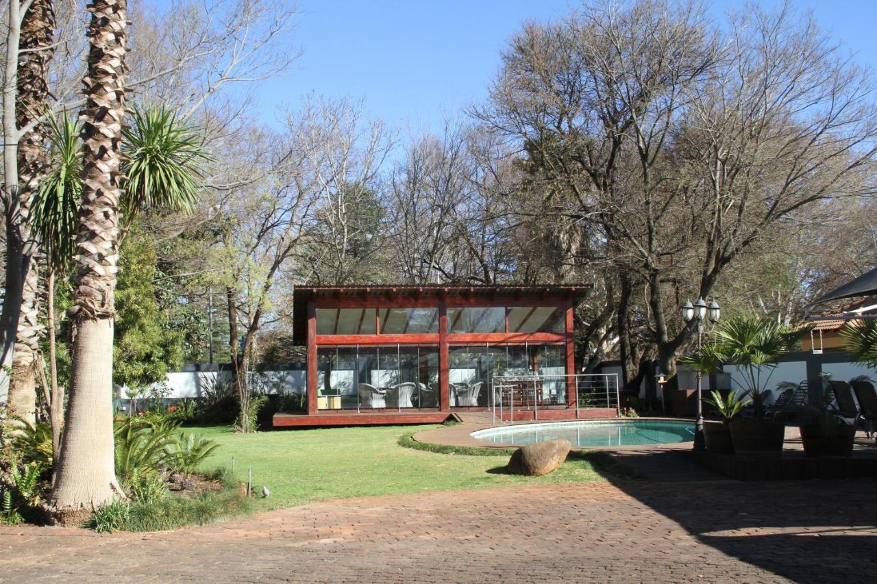 The Oak Potch Guesthouse Potchefstroom Exterior foto
